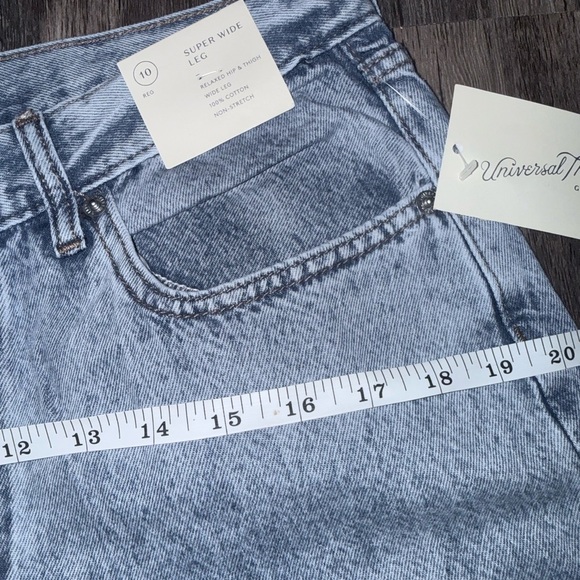 Universal Thread Light Blue Flare Jeans - Picture 8 of 10